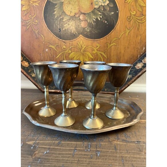 Vintage set of 6 mini brass goblets and tray - Picture 8 of 8